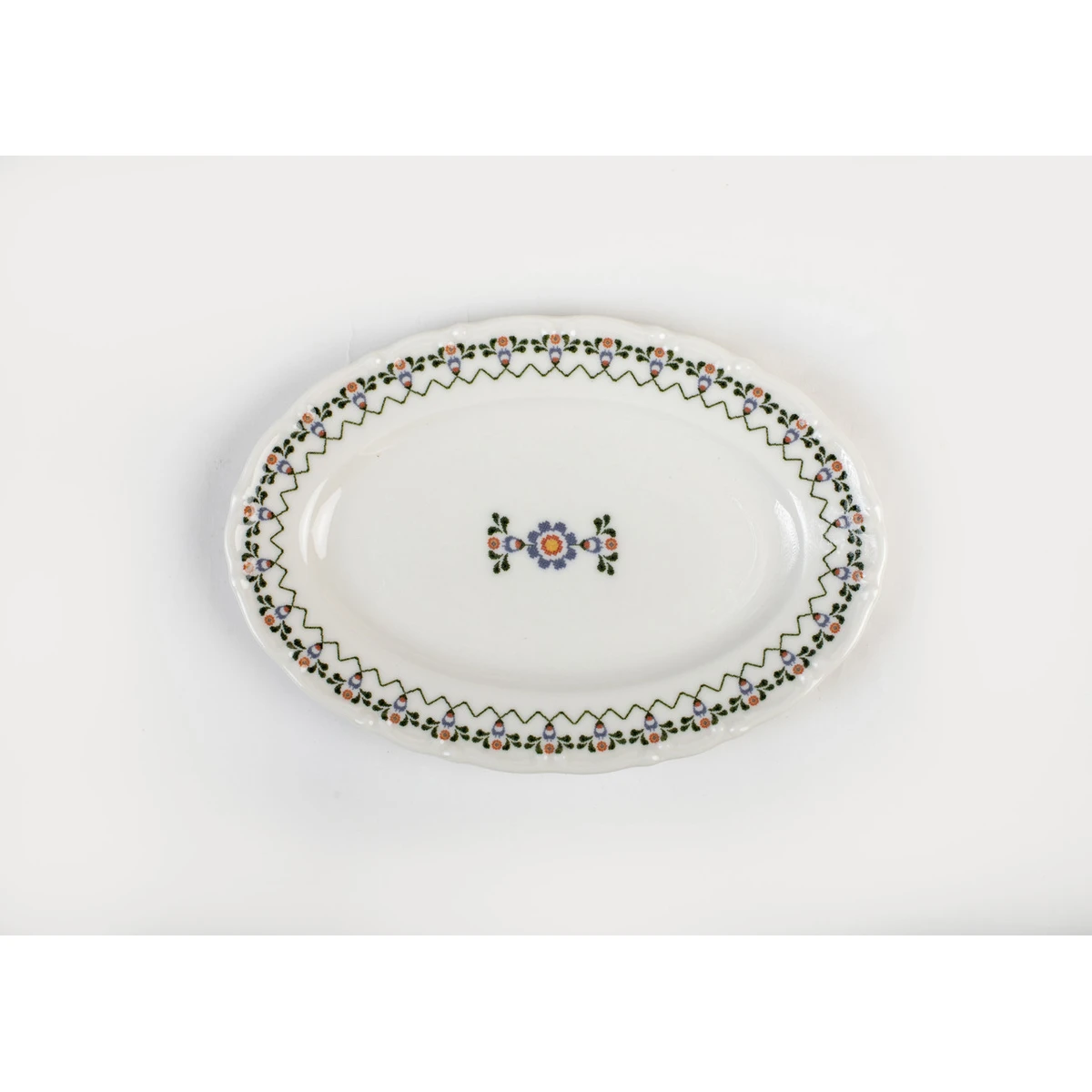 Manamo Liana Glazed Serving Plate Porcelain Cream  25 cm